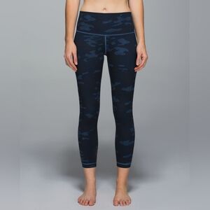 Lululemon High Times Pant Heathered Texture Lotus Camo Oil Slick Blue Size 4